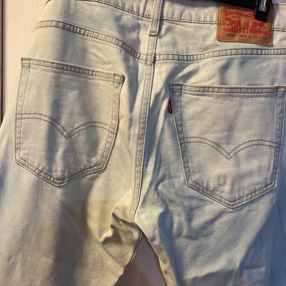 Levis pants for men - Picture 3 of 4
